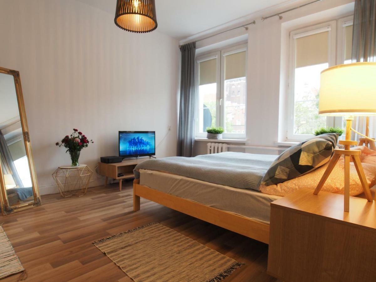 Grand-Tourist Iris Apartment K2202 Gdańsk Kültér fotó